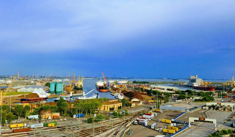 Porto Marghera, nuovo terminal Montesyndial: approvato il progetto preliminare per il primo stralcio