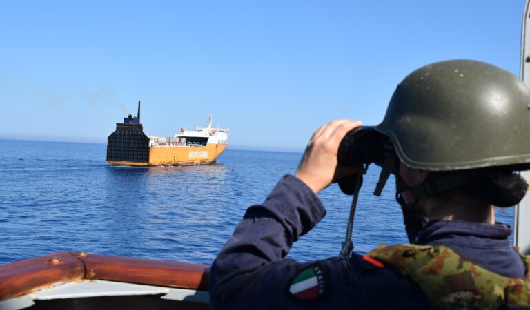 Marina Militare, esercitazione Ispettiva Congiunta nel Tirreno