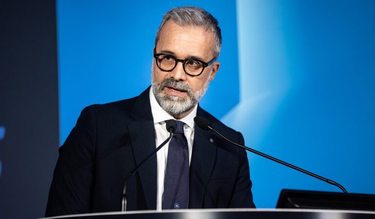 Confitarma sostiene l’iniziativa di Crosetto a tutela delle navi italiane nel Mar Rosso. L'intervento del Presidente nazionale Mario Zanetti